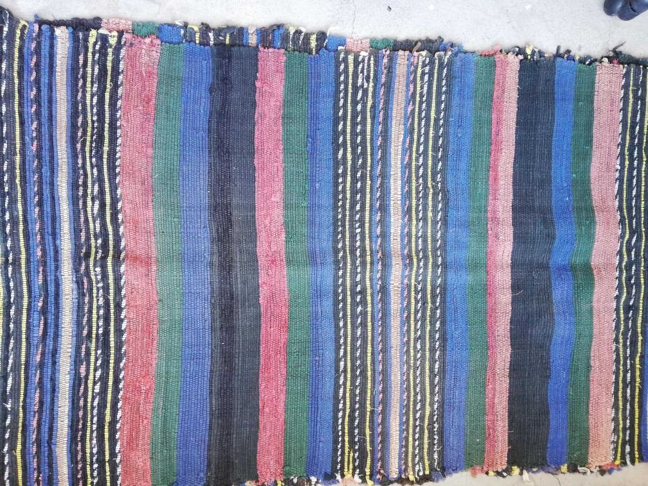 Традиционни български черги, ръчно тъкани