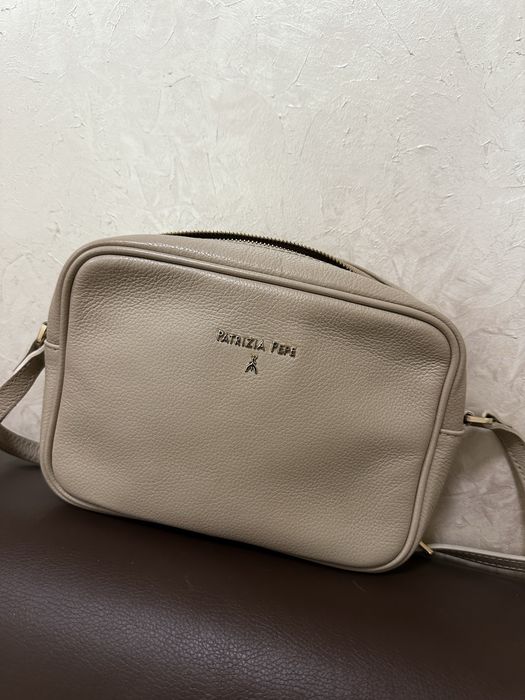 Чанта Patrizia Pepe