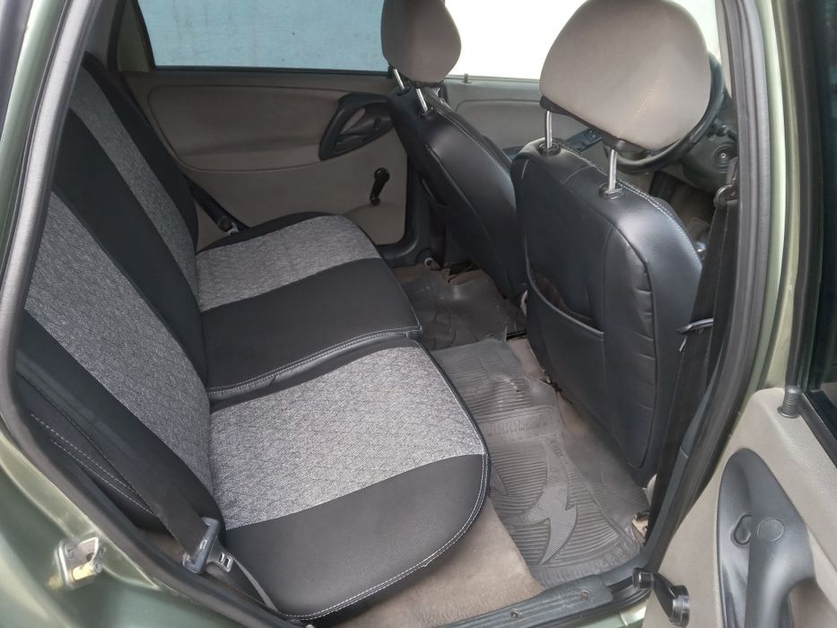 Продаётся машина Лада Калина Универсал 117