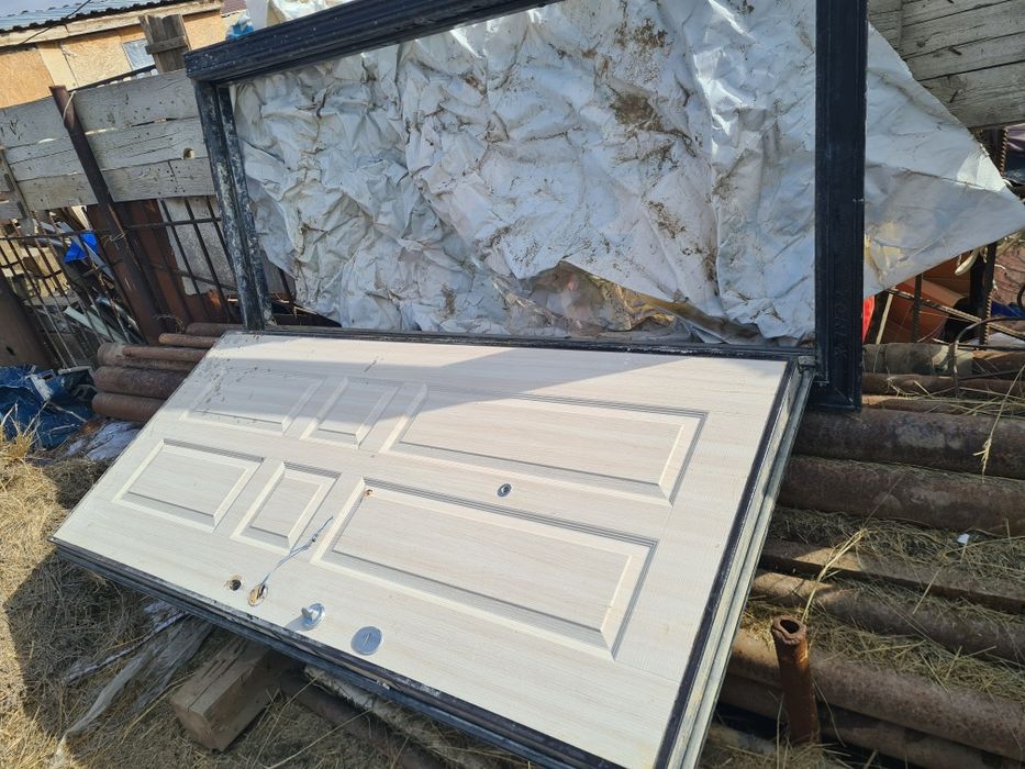 Продам входной дверь Torex 90см