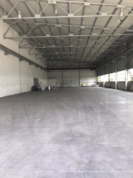 Дава се под наем Склад в с. Царацово, Област Пловдив - 1100 кв.м за 3927 € - Снимка #1