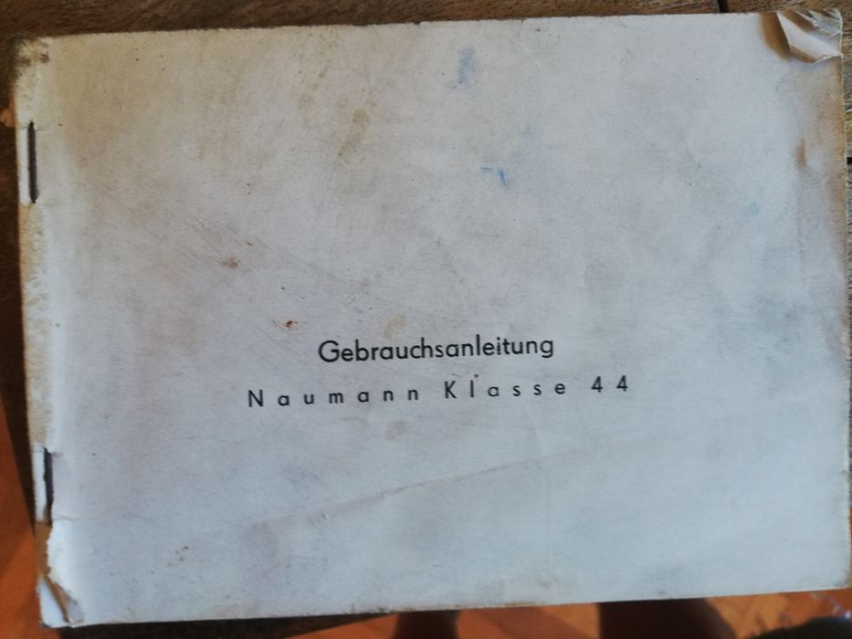 Продавам шевна машина Naumann