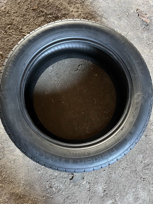 Продам шины Nokian Nordman SZ2