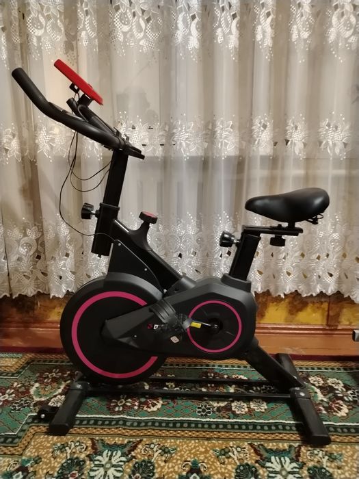 Вело тренажёр почти новый