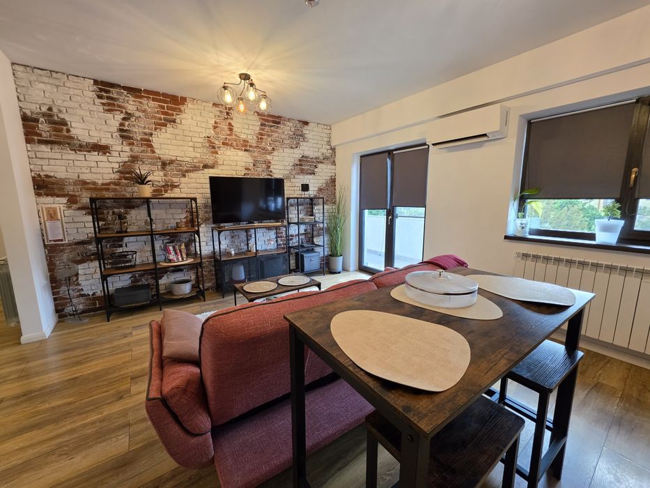 Proprietar, ofer spre inchiriere apartament tip studio in bloc nou cu loc de parcare, str. Gheorghe Avrămescu, etaj 1, decomandat
