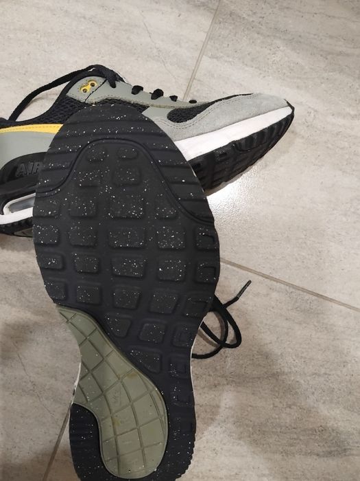 Nike маратонки 38 номер