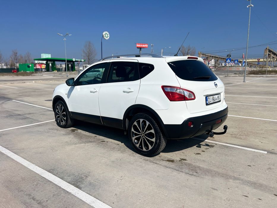 Nissan Qashqai / 2012 / 1.6 diesel /130 CP / Plafon Panoramic