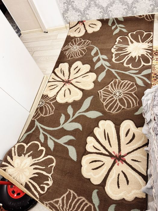 Ковер шелковый б/у