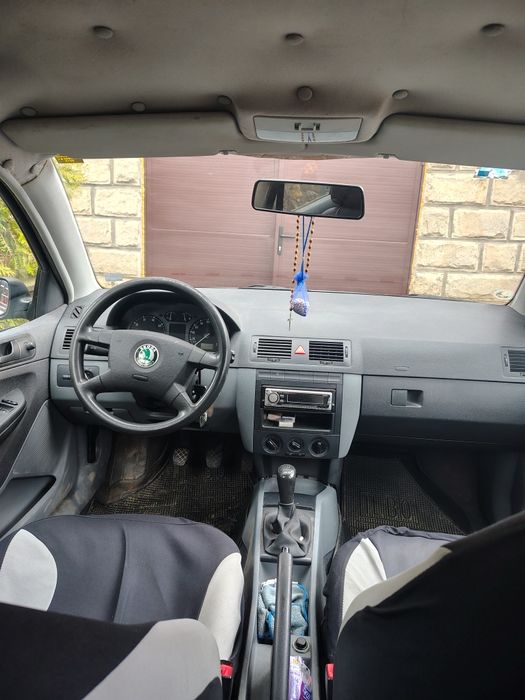 SKODA Fabia 2002 — imagine 3