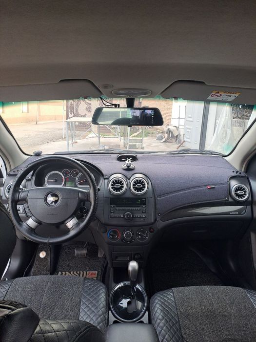 Nexia 3 avtomat Benzin