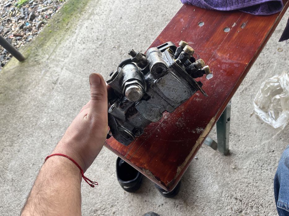 Pompa injectie steyr in 6 stayer