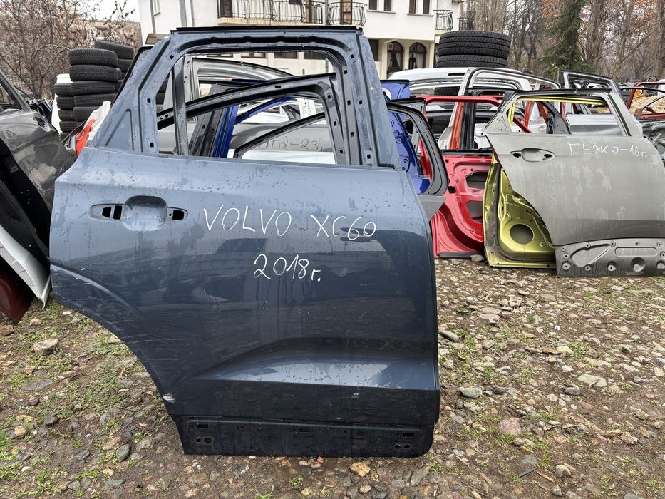 Врата Волво ХЦ60/Volvo XC60 2