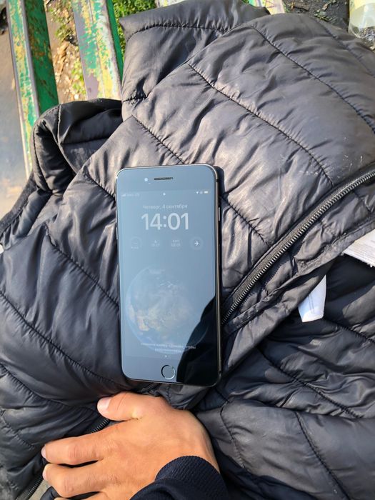 айфон 8плюс обмен или продам за 35к