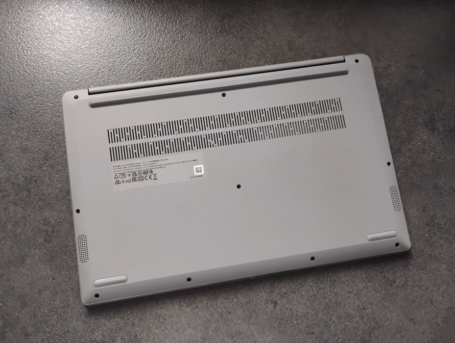 Laptop Lenovo - Ryzen 7 - 5000serie - RX Vega 8