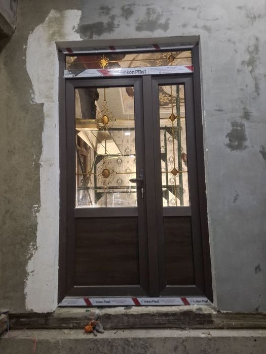 Akfa.Farhod eshik romlarida endilikda zakaslarga bir yilgarantiya