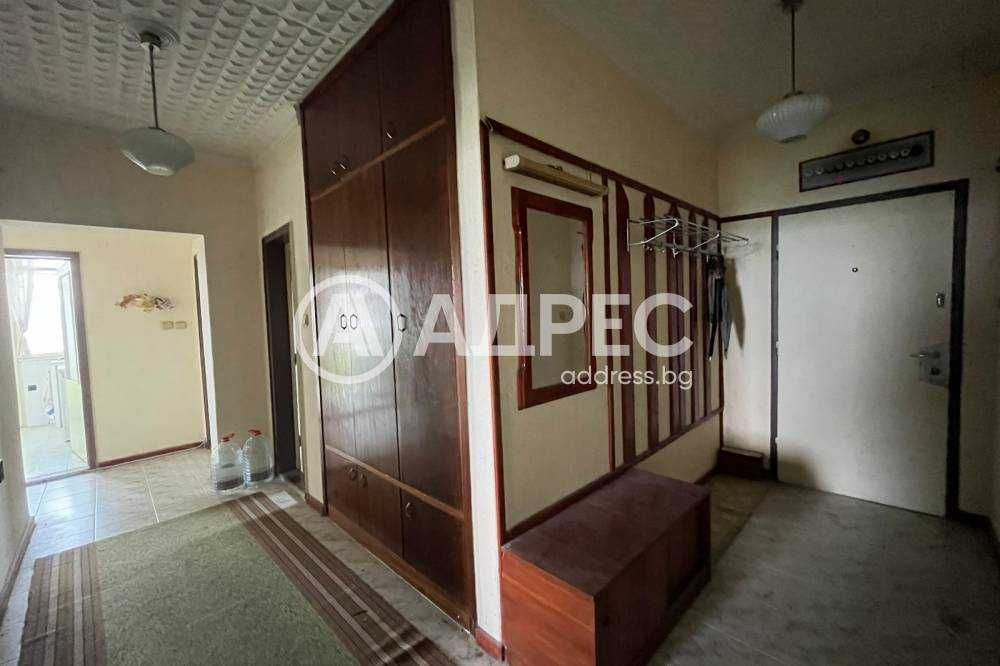 Продава се Многостаен апартамент в Разград, Център - 137 кв.м за 633 €/кв.м - Снимка #3