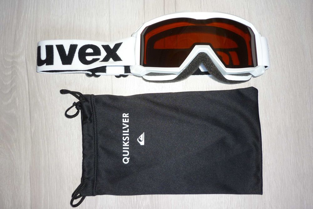 Оригинални ски очила UVEX плюс калъф