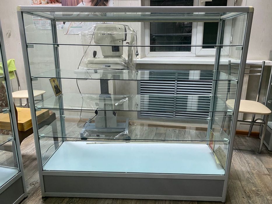 Витрины торговые