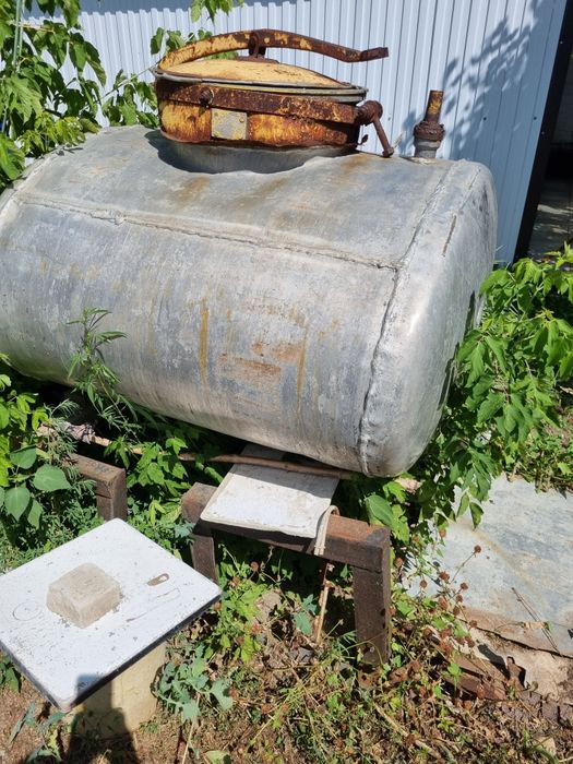 Продам бак из алюминия, для хранения воды