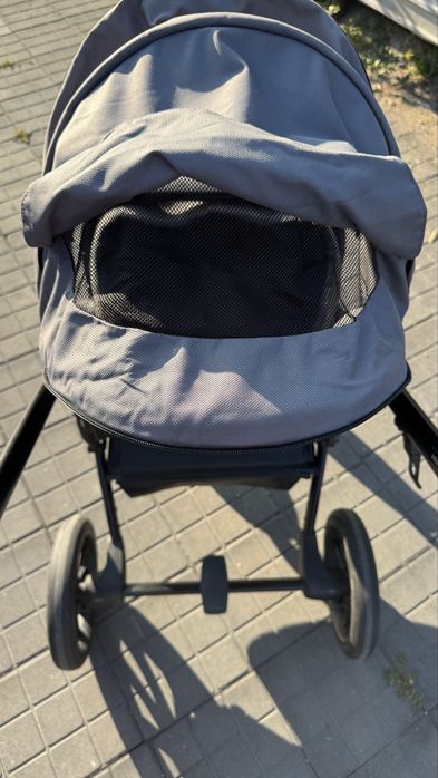 Продам коляску в отличном состоянии