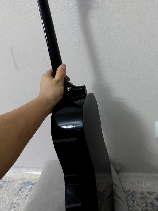 Гитара сатылады срочно