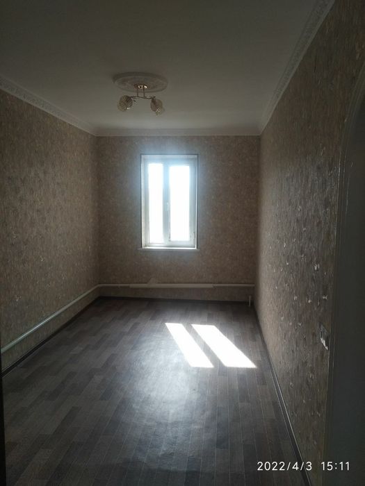 Продаётся,Выкуп вариант есть в Центре 2мк.по ул.Гагарина 3комн 4 этаж.