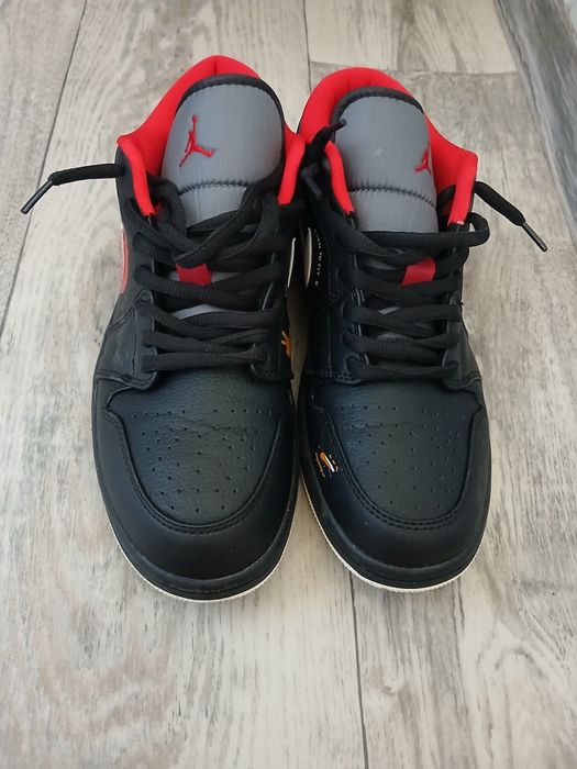 Продаю Кроссовки Nike