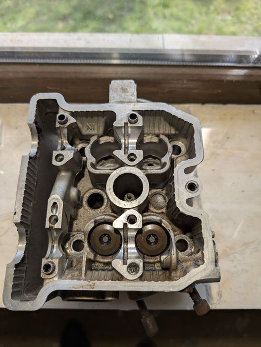 Chiulasa Suzuki drz/ Ltz 400 și alte piese