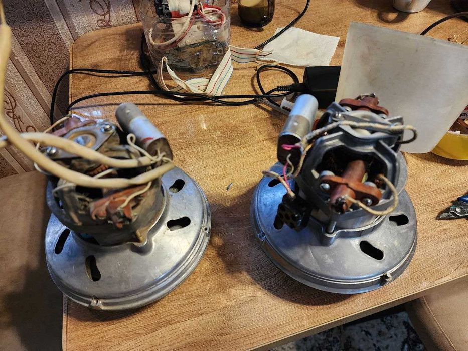 2 Мотора от пылесосов чайка АП600