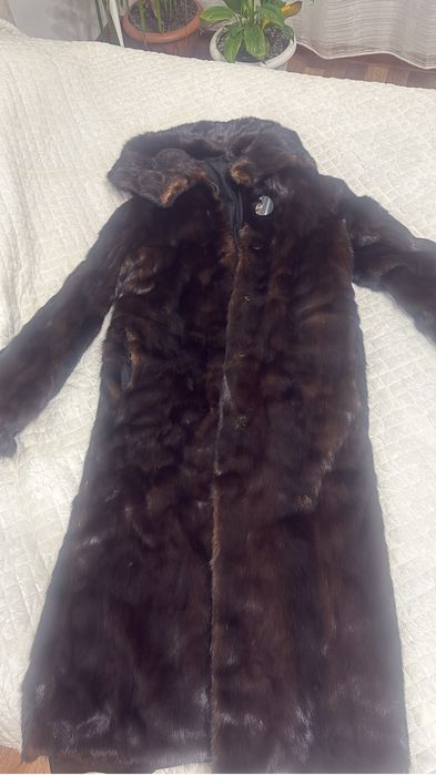 Продам натуральную шубу