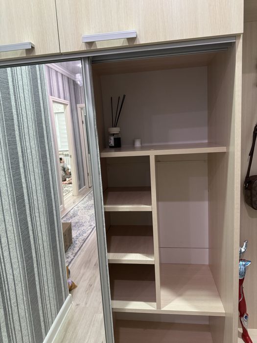 Шкаф для прихожей