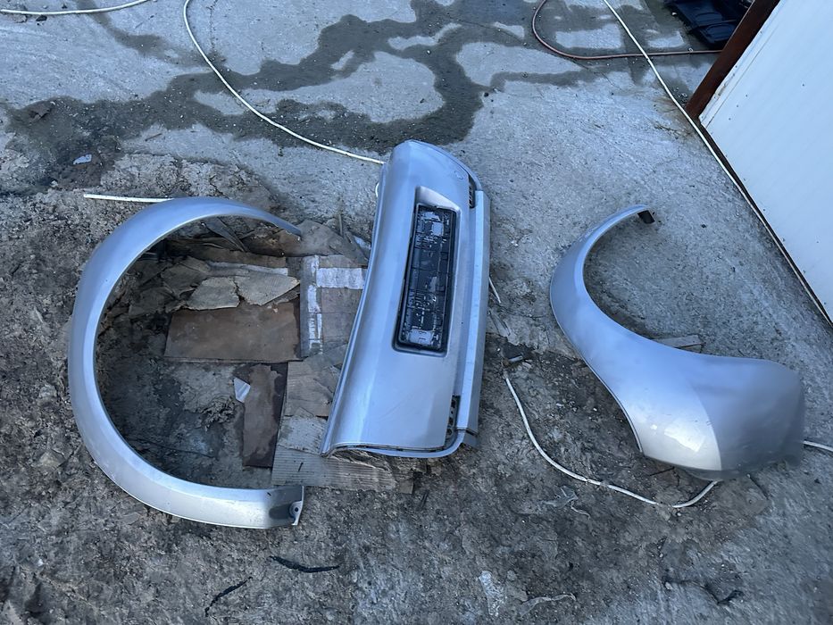 Aripa stanga dreapta bara smart forfour