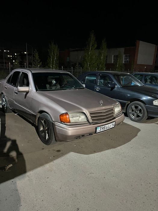 Mercedes - Benz.