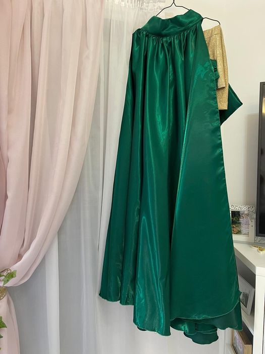 Rochie seara / ocazie verde smarald măsura S /M