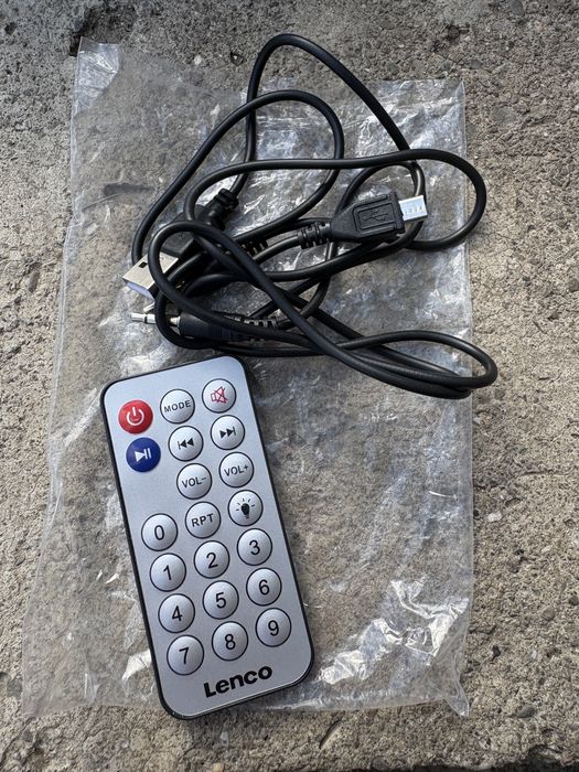 Vand microfon karaoke Lenco, nou, nefolosit!!