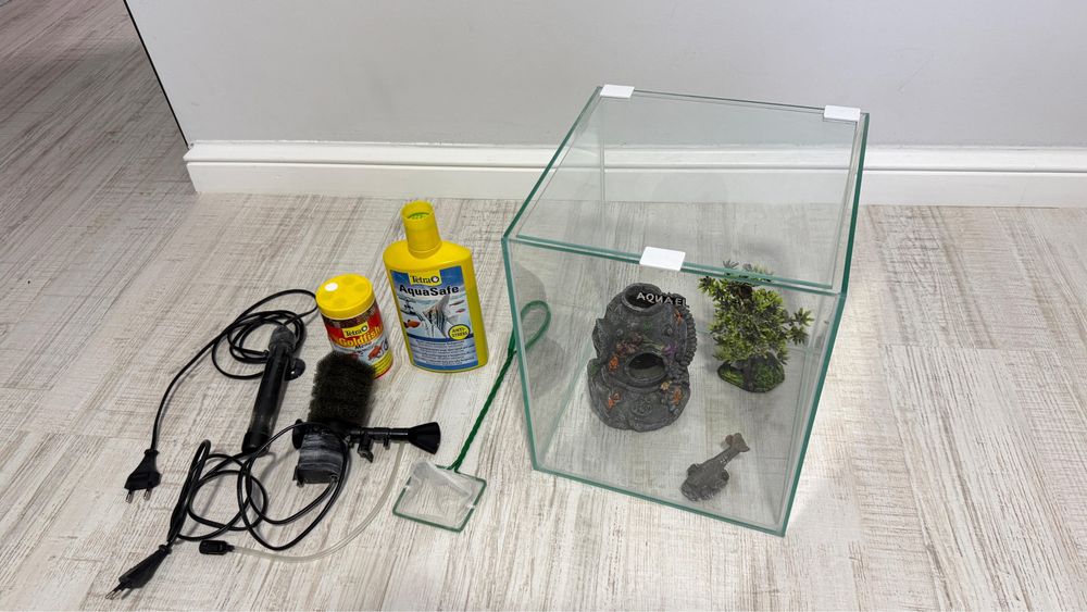 Acvariu pesti Aqnael  cu Kit complet