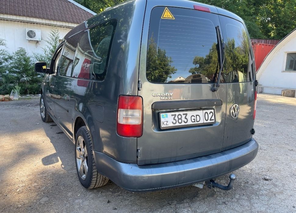 Продам хороший автомобиль для бизнеса.