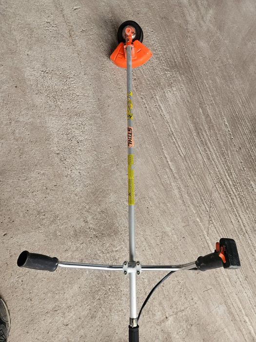 Motocoasa Sthil  FS 98