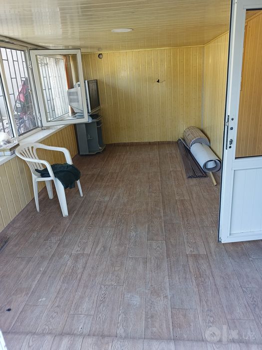 Dacha sotiladi  plem savhozdan utganda hama sharoeiti bor
