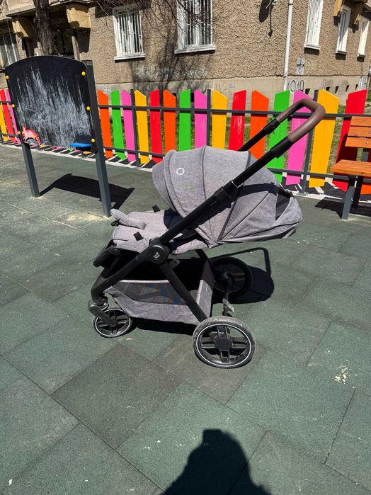 Количка Maxi Cosi Oxford с гаранция до 24.06.2027 + адаптери за кошче