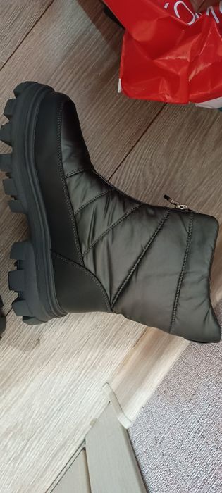 Продам дутыши Зима