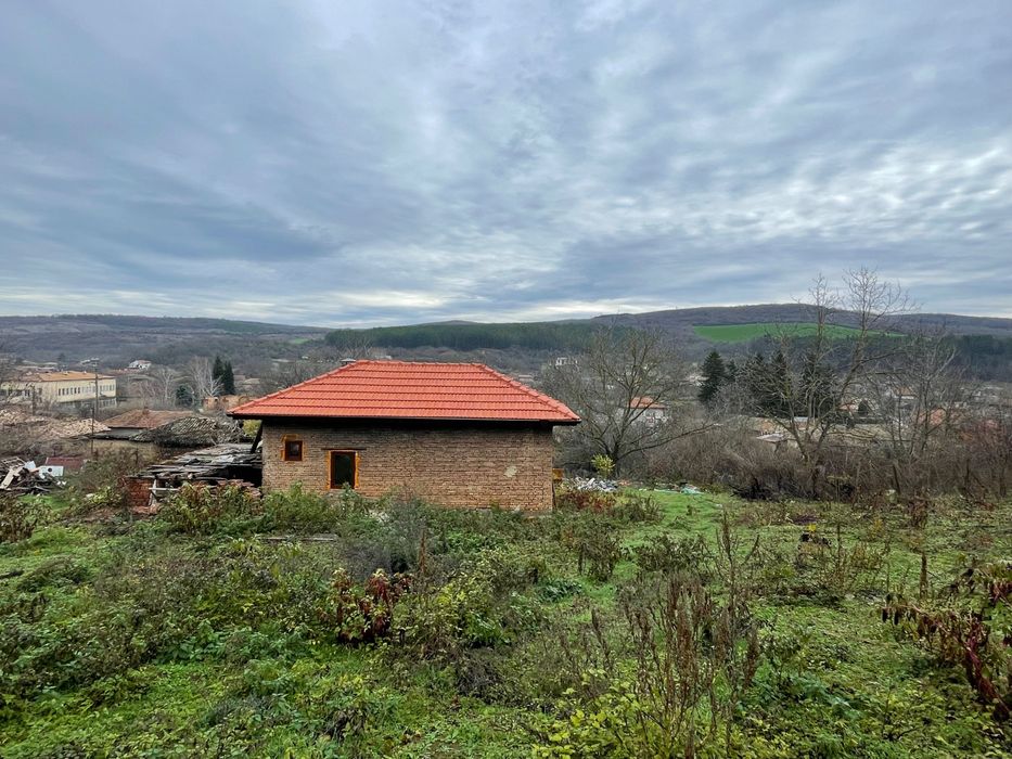 Къща в село Балкански област Разград