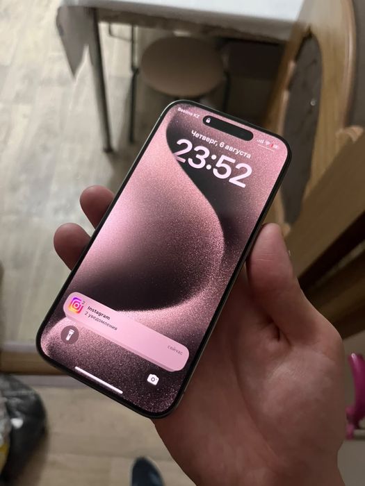 iPhone 15 pro 128 gb