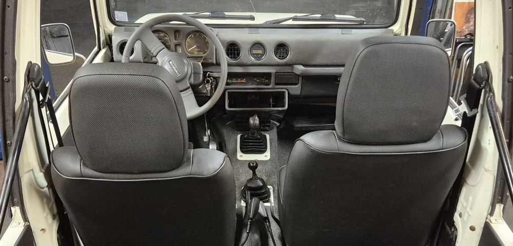 Suzuki Samurai Santana SJ410