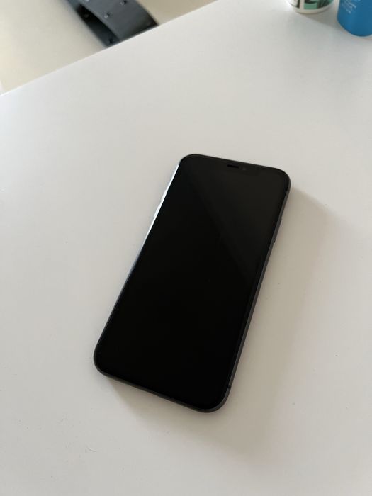 продается  Iphone 11