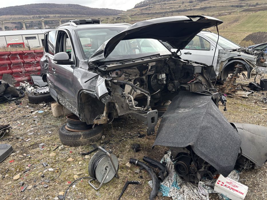 radiator vw tiguan 2.0CFF set radiatoare si ventilatoare