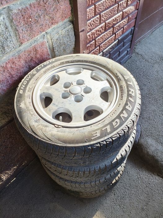 Продам диски с зимней резиной
