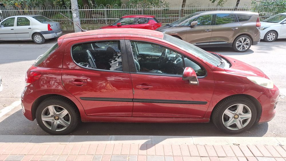 PEUGEOT 207 2009 — imagine 2