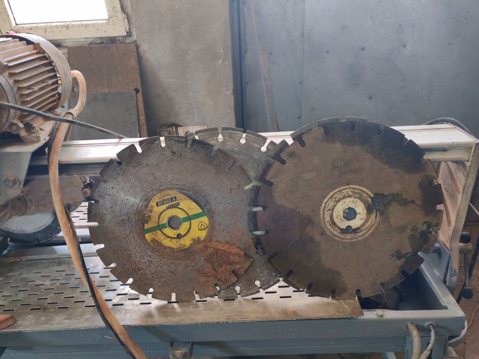 Masina de tăiat faianță, gresie, cărămidă