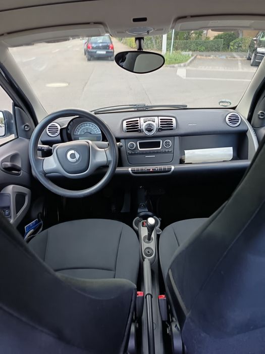Vând Smart ForTwo